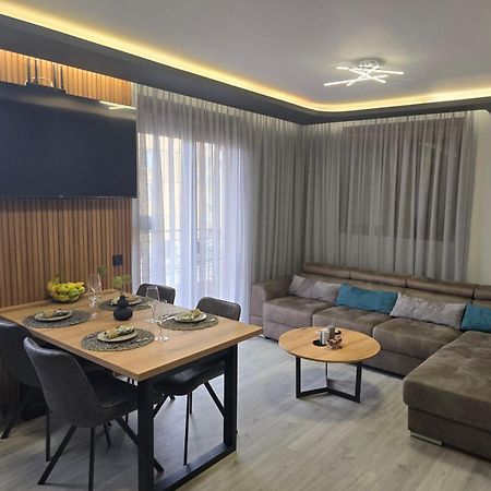 Luxury City Centre Appartment Iva Sliven Exterior foto